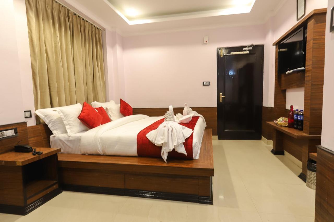 Hotel Holiday Hill, Near Mall Road, Mcleodganj# Parking#Restaurant Νταραμσάλα Εξωτερικό φωτογραφία