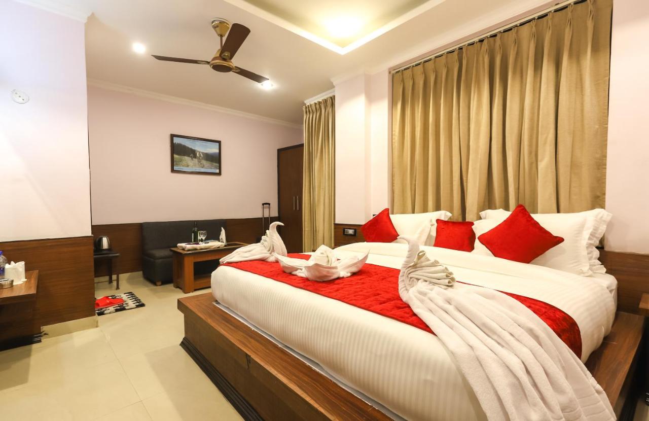 Hotel Holiday Hill, Near Mall Road, Mcleodganj# Parking#Restaurant Νταραμσάλα Εξωτερικό φωτογραφία